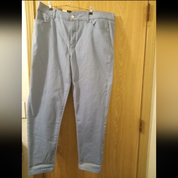 Jones New York Denim - NEW Jones New York Women’s  Tummy Control Pull On Strait Leg